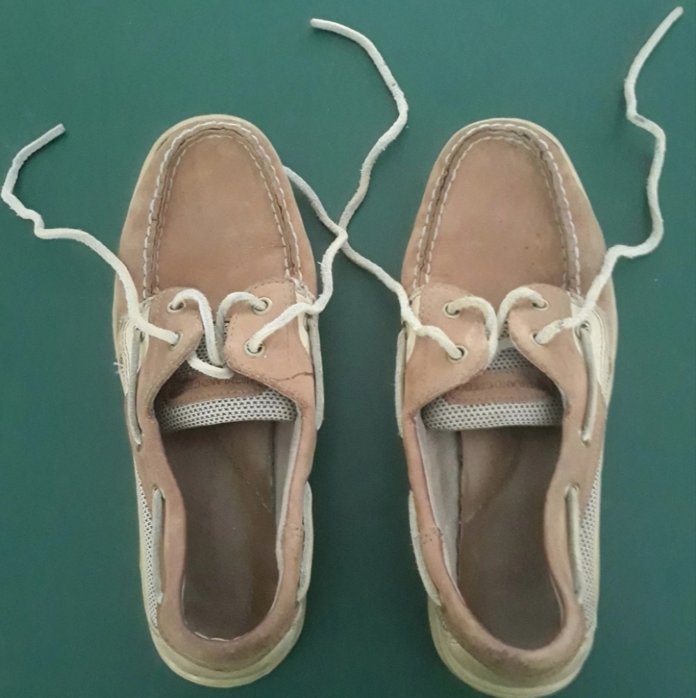 Highland Creek boat shoes outdoor casual loafers brown tan 6.5 water sports cute